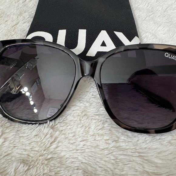 Quay Australia Ever After Sunglasses - Picture 3 of 7
